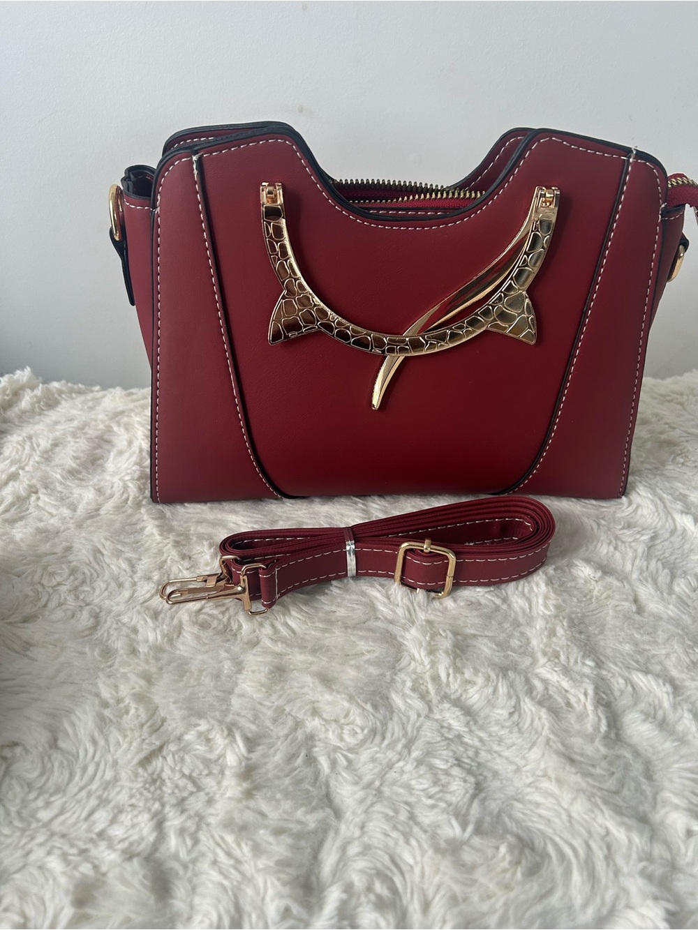 Chic Burgundy Crossbody Bag with Gold Accent